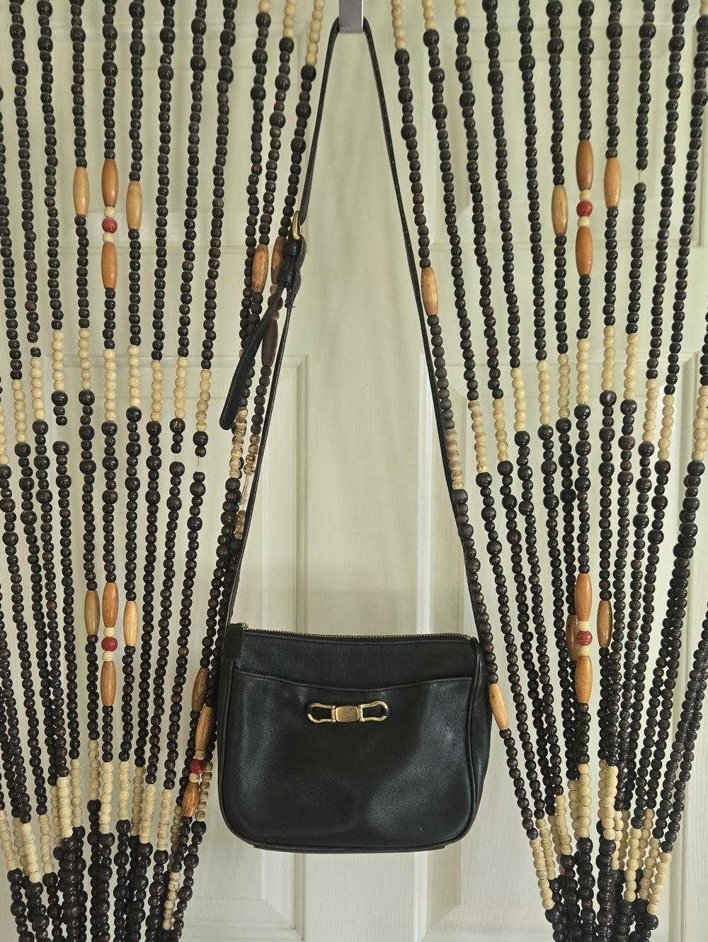 Y2K Leather Shoulder Bag - Liz Claiborne By Leather Co.